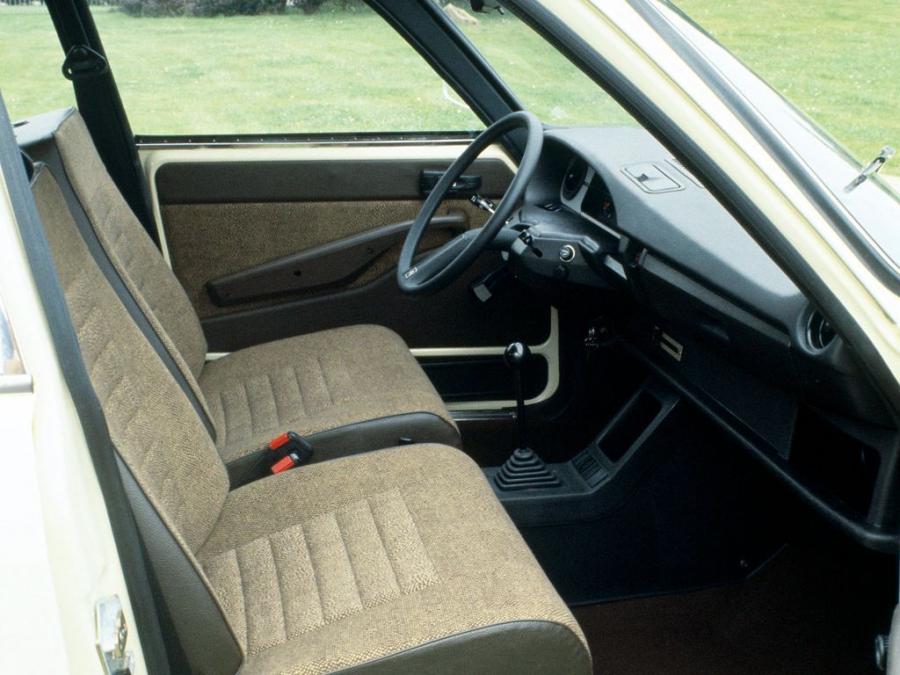  Citroen GS Club 1977 года  (фото 14 из 15)